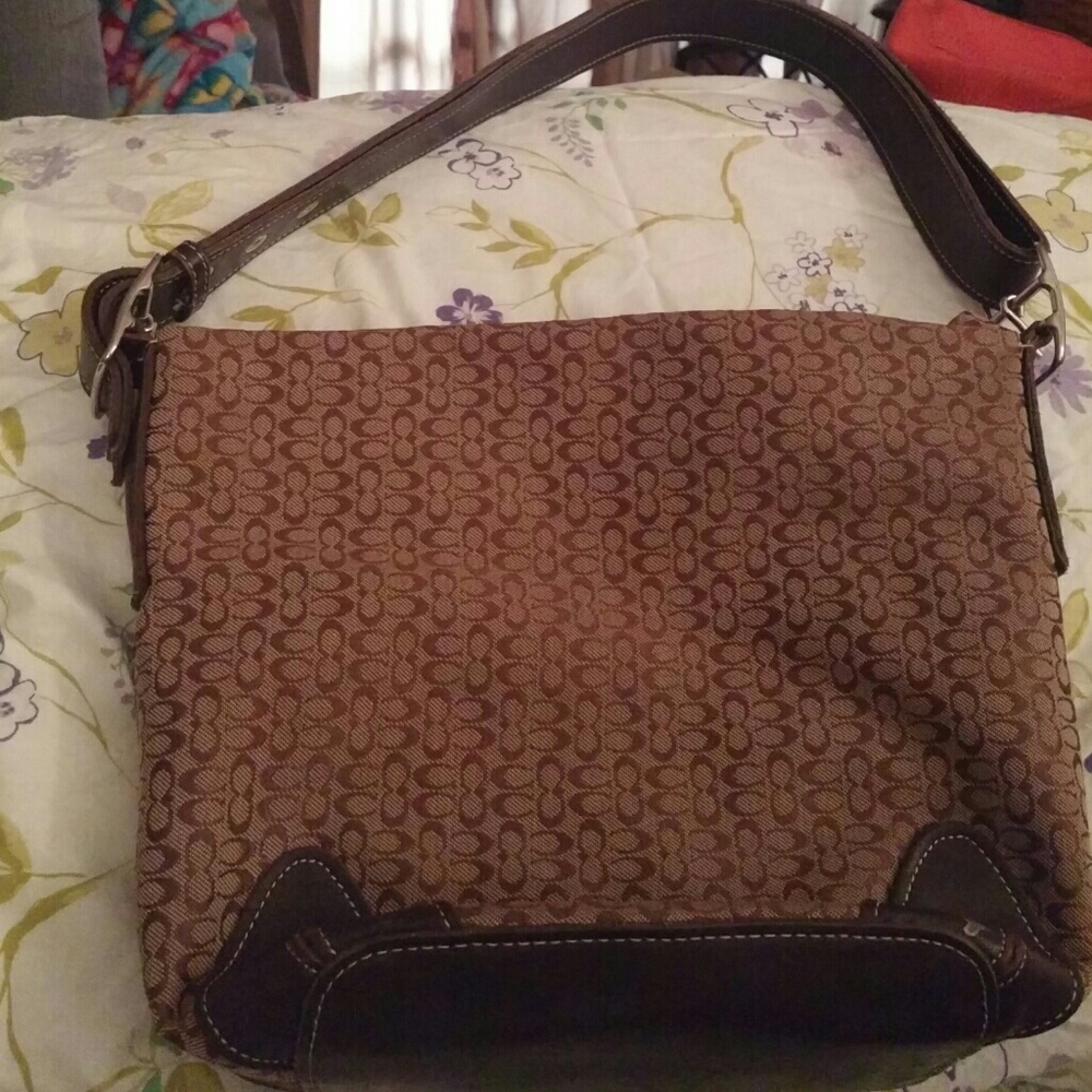 Coach purse with wallet